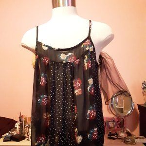 Torrid sz 2 Camisole Top